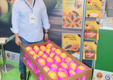 Edgar Millan from Caraveo Papayas says he is known as 'mr papayas' from Mexico and is a leading supplier to the US market.